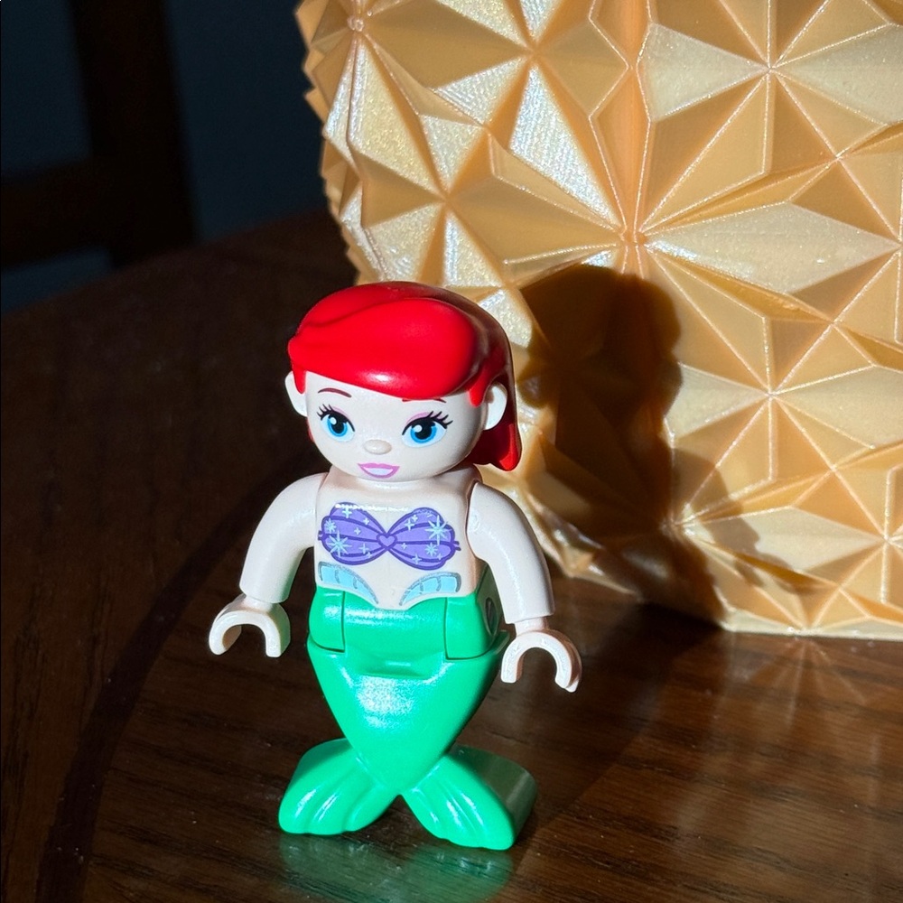LEGO DUPLO Disney Princess Ariel mini-figure Mermaid Mini Figure